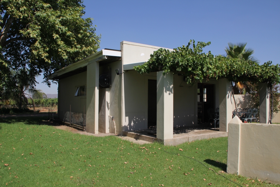 4 Bedroom Property for Sale in Porterville Western Cape